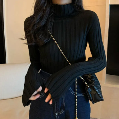 Rosa - Ribbed Turtleneck